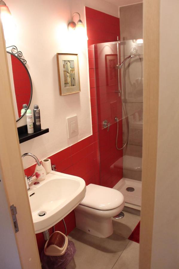 Dimora Via Col Vento Apartment Наполи Екстериор снимка