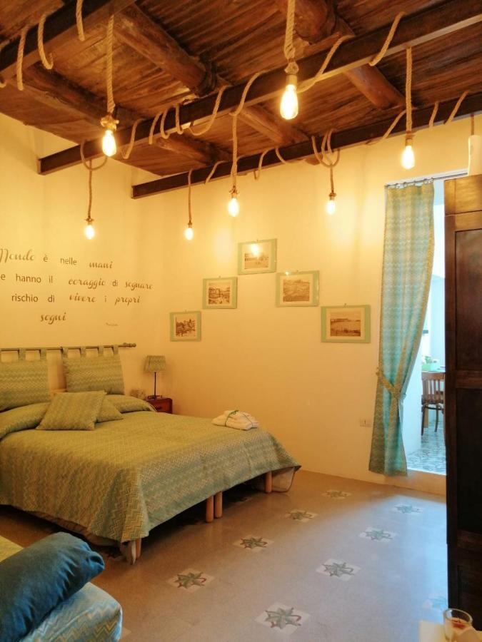 Dimora Via Col Vento Apartment Наполи Екстериор снимка